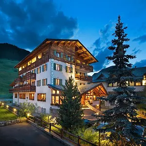 https://hotel-posta-livigno.it-lombardy.com